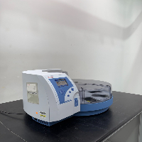 Thermo KingFisher Flex DNA/RNA Purification System image 0